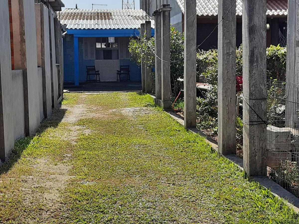 Casa para Veraneio em Torres! À 3 quadras da Praia Villa Esterno foto