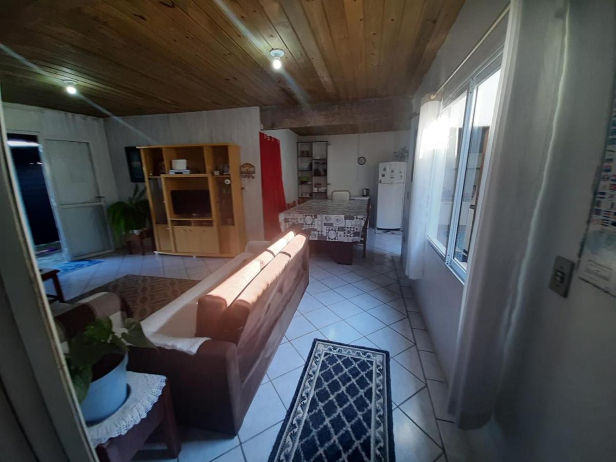 Casa para Veraneio em Torres! À 3 quadras da Praia Villa Esterno foto
